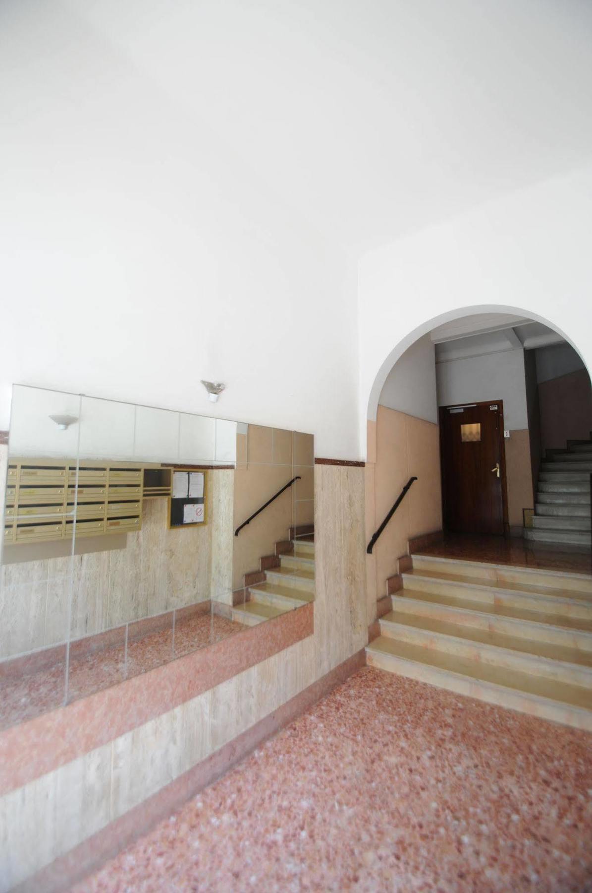 Appartamento Le Petit Palais Nizza Esterno foto